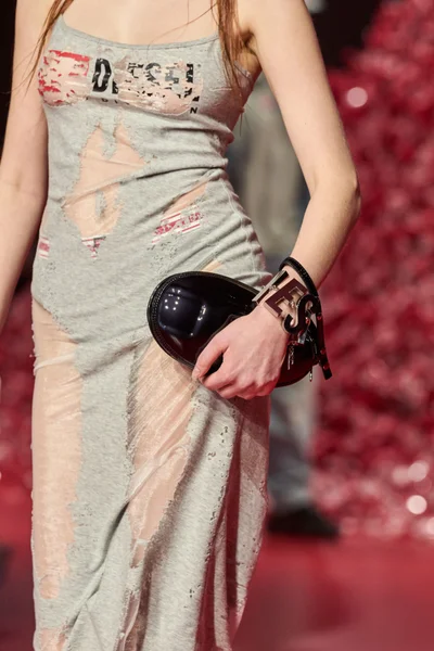 Look 9